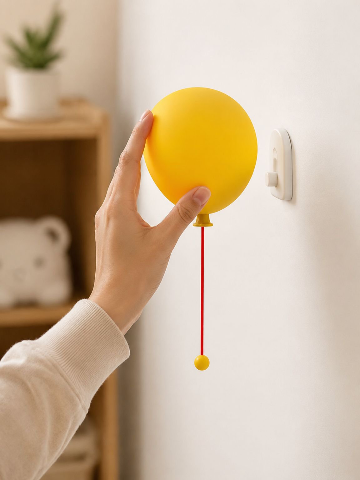 Cute LED balloon lamp perfect for kids room nursery and bedroom lighting