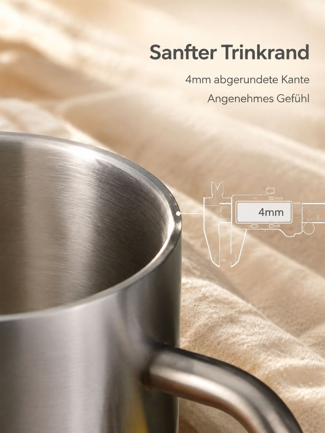 Praktischer Trinkbecher mit ergonomischem Griff