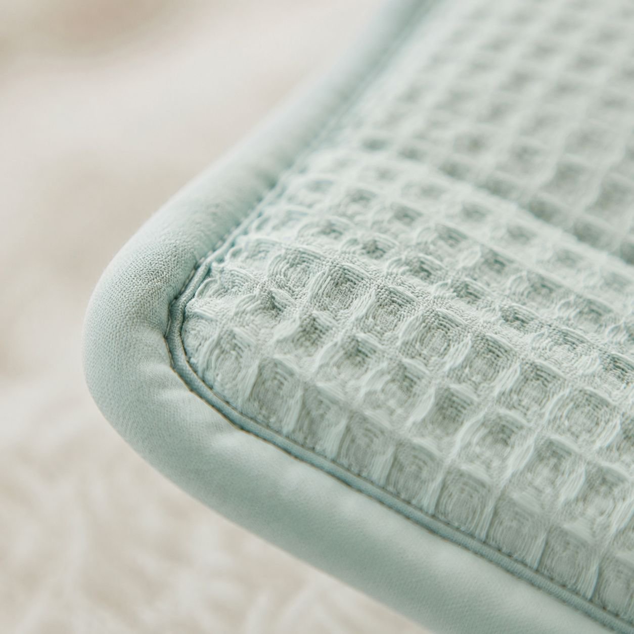 Soft cylindrical pillow for neck pain relief