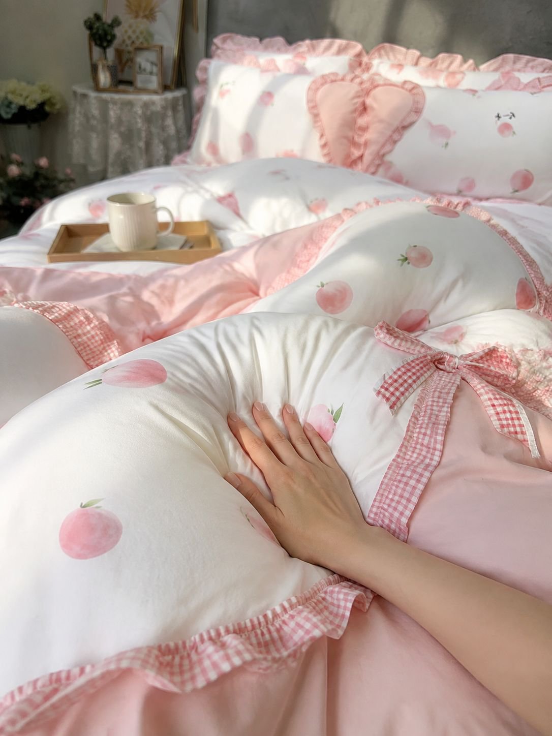 All-season 4-piece bedding set in girly design