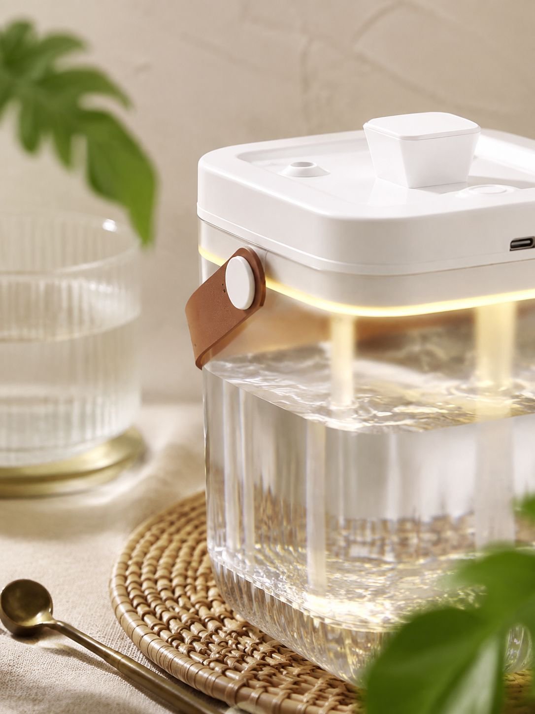 Humidificador con luz LED para ambientes relajantes