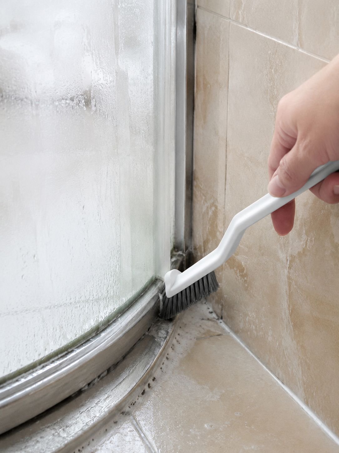 Brosse idéale pour carrelage mural et sol