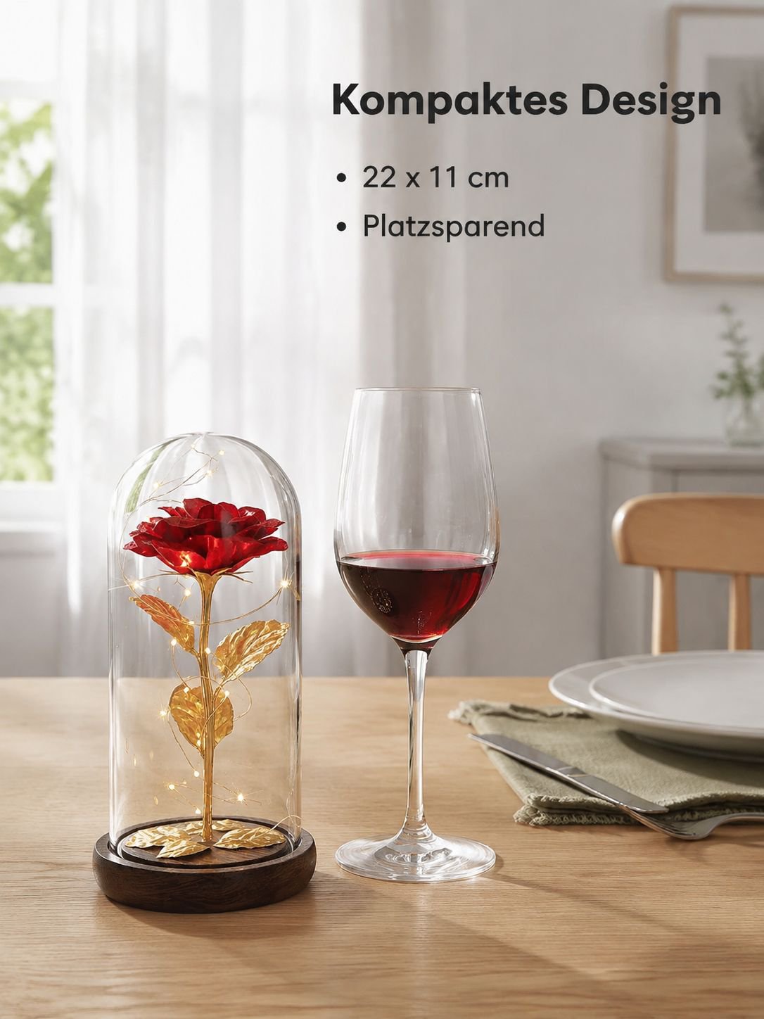 Künstliche Rosenblume unter Glashaube mit Goldfolie, ewige Blume, festliche Dekoration