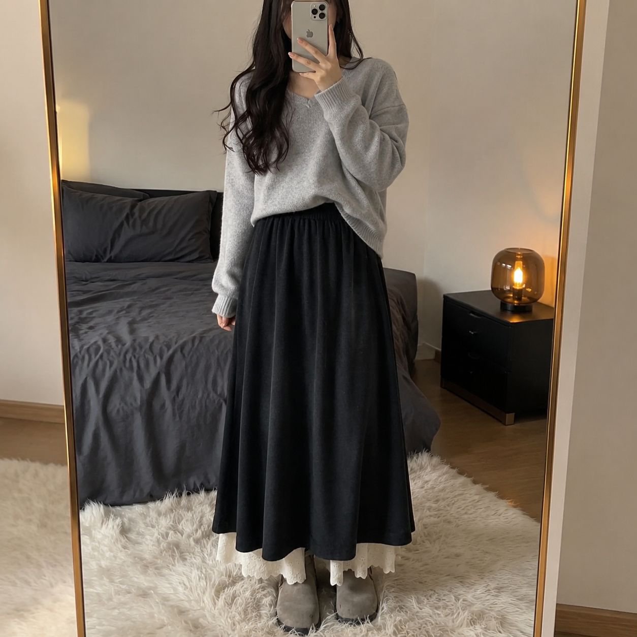 Pantalón-falda gris oscuro ideal para oficina o eventos