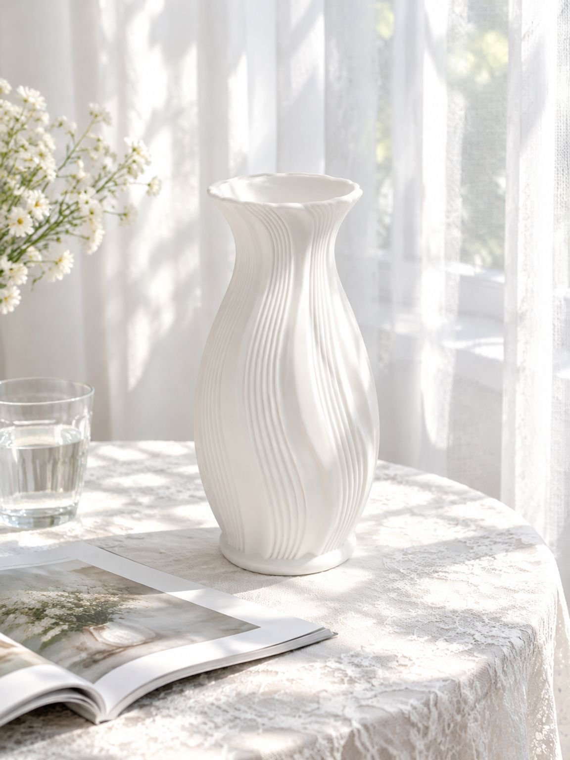 Elegant flower vase for a modern tabletop arrangement