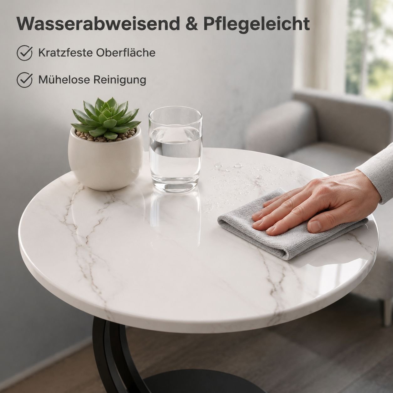 Kleiner runder Ablagetisch im Landhausstil