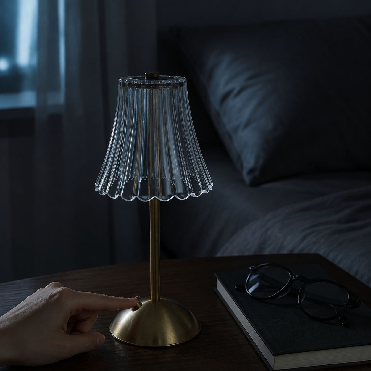 Touch-sensitive control panel of crystal LED lamp