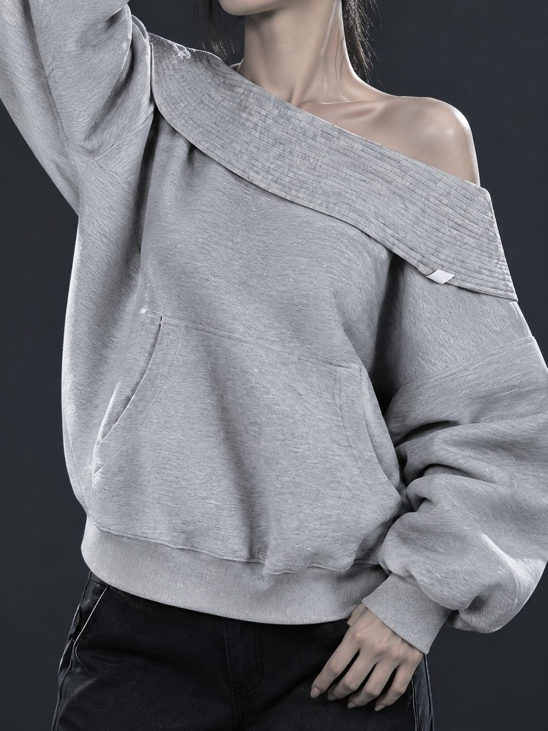 Amerikanischer Oversize Hoodie Damen Grau mit schräger Schulter, Streetwear im Dystopie-Stil