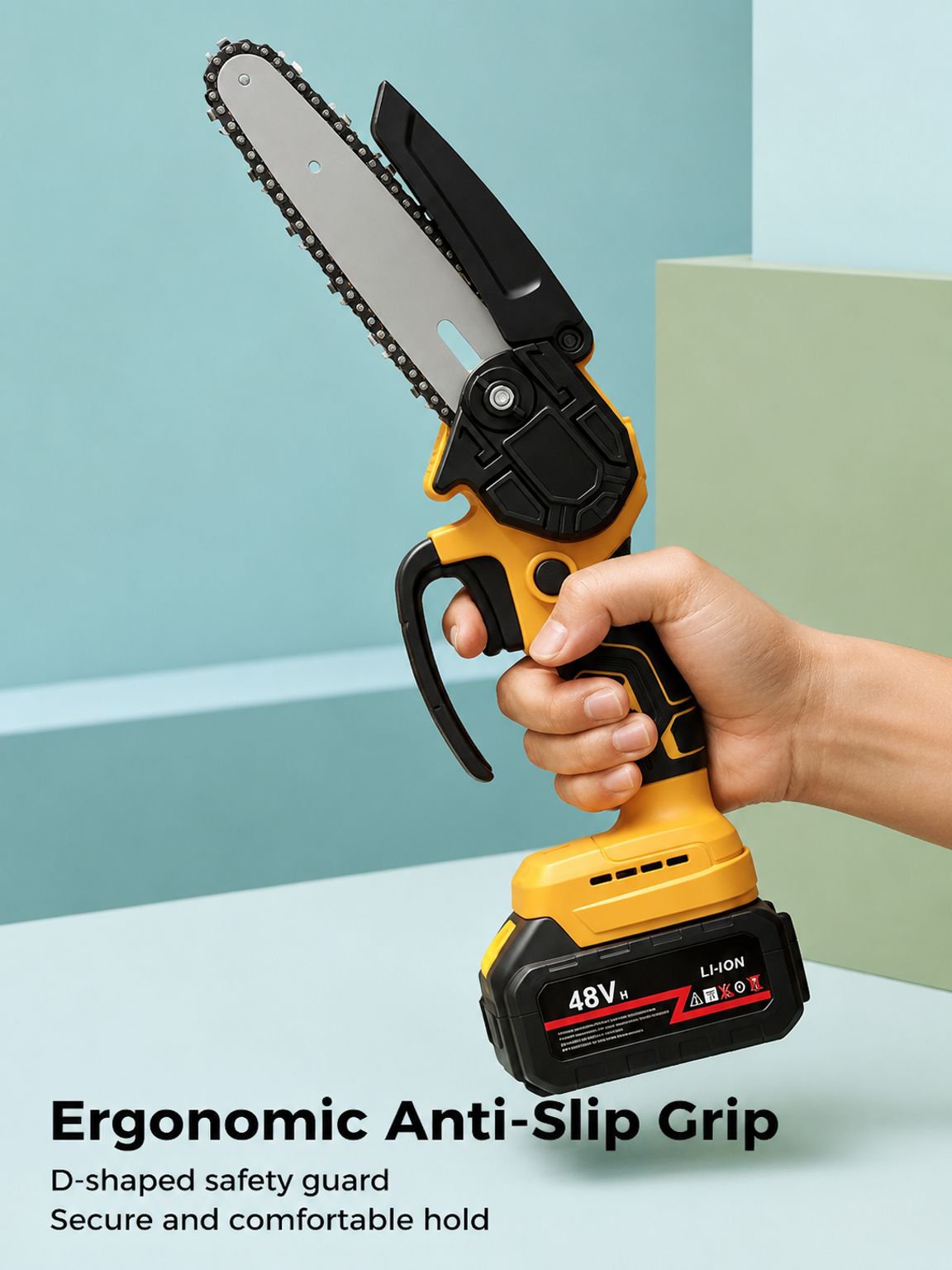 Cordless chainsaw with rechargeable battery