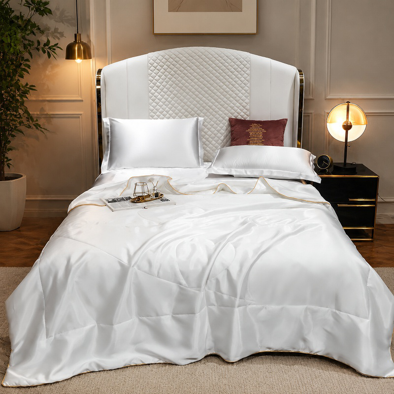 Silk Quilt Cover
