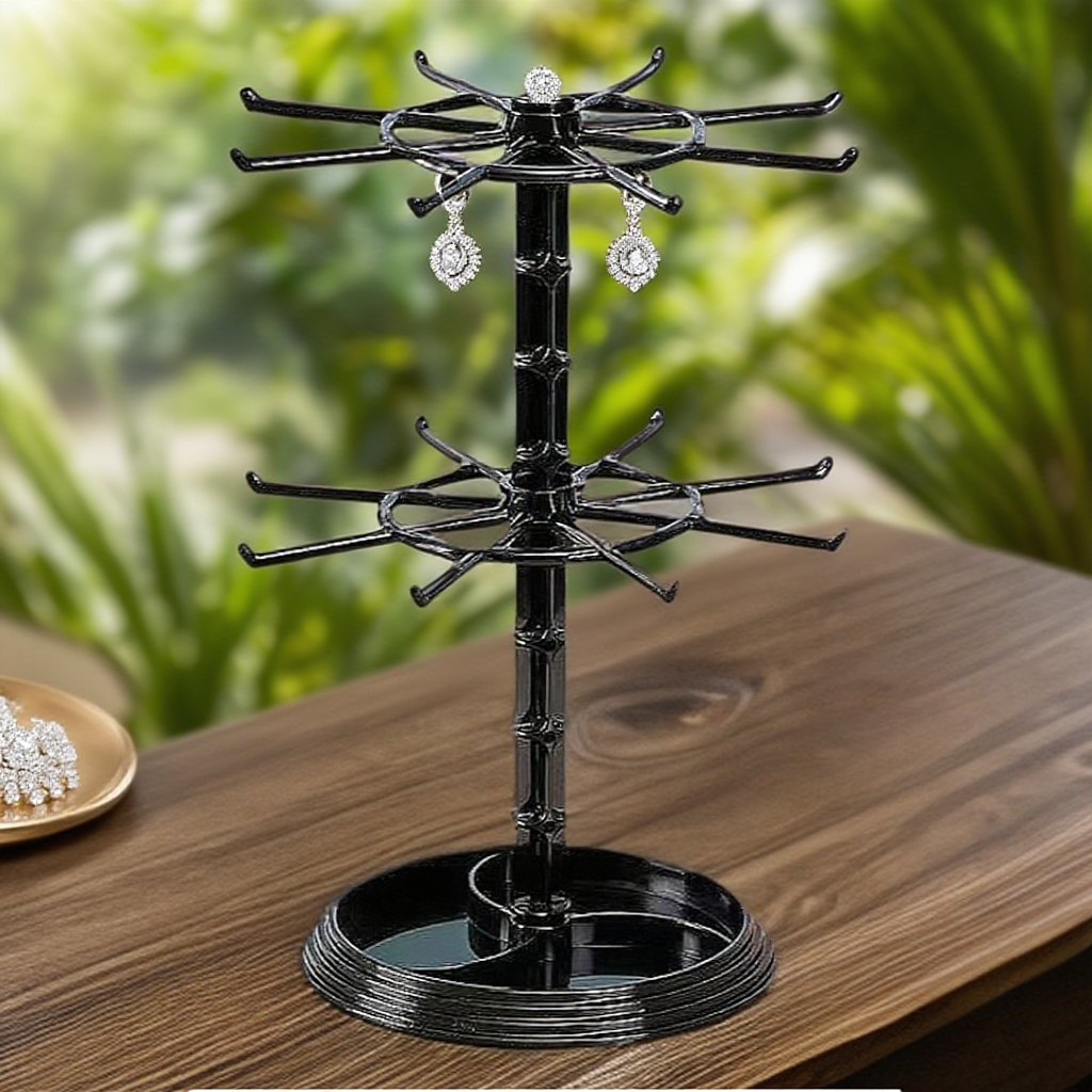 Stojan na náušnice a náhrdelníky v moderním interiéru