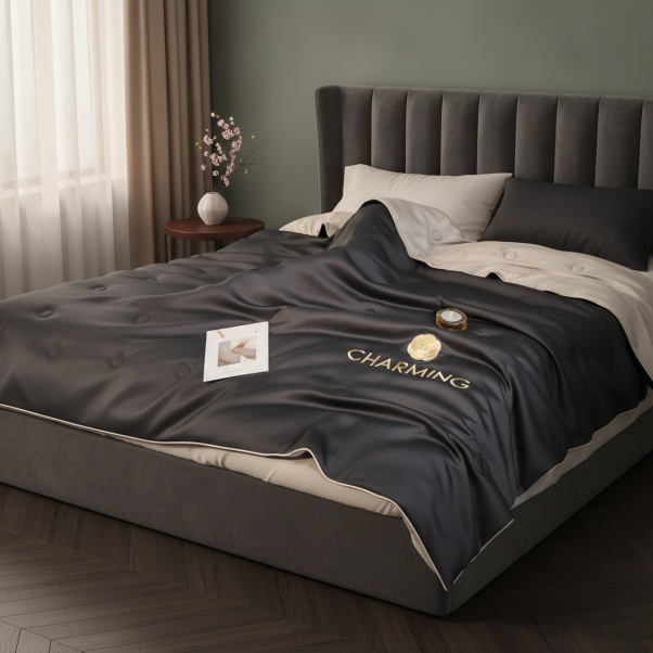 Cool and comfortable silk blanket for summer sleep