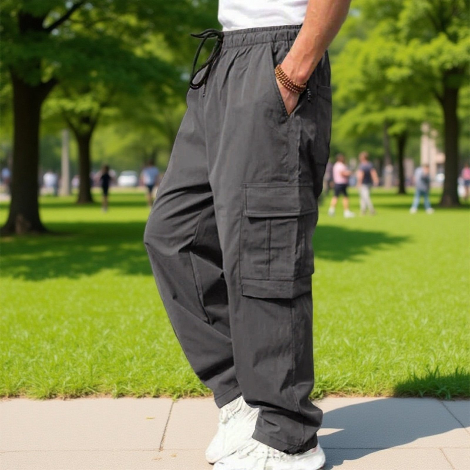 Locker geschnittene Herren-Cargohose mit Kordelzug