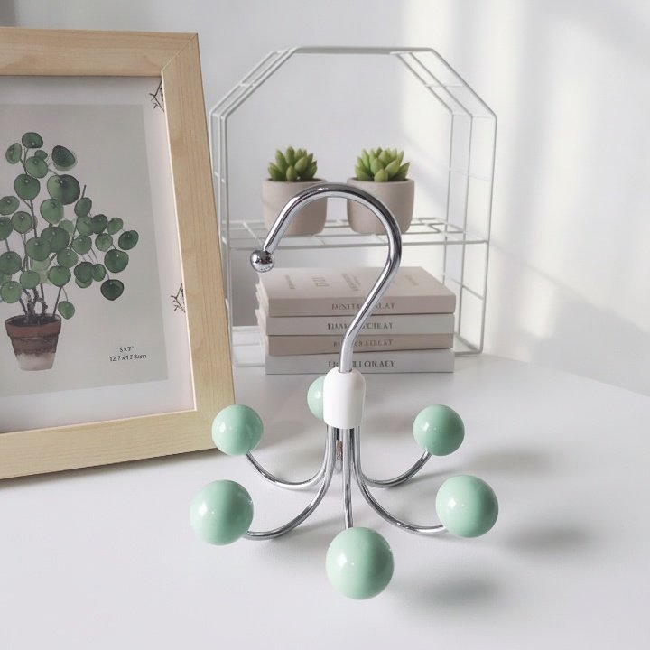 Rotatable 6-Claw Hook Organizer