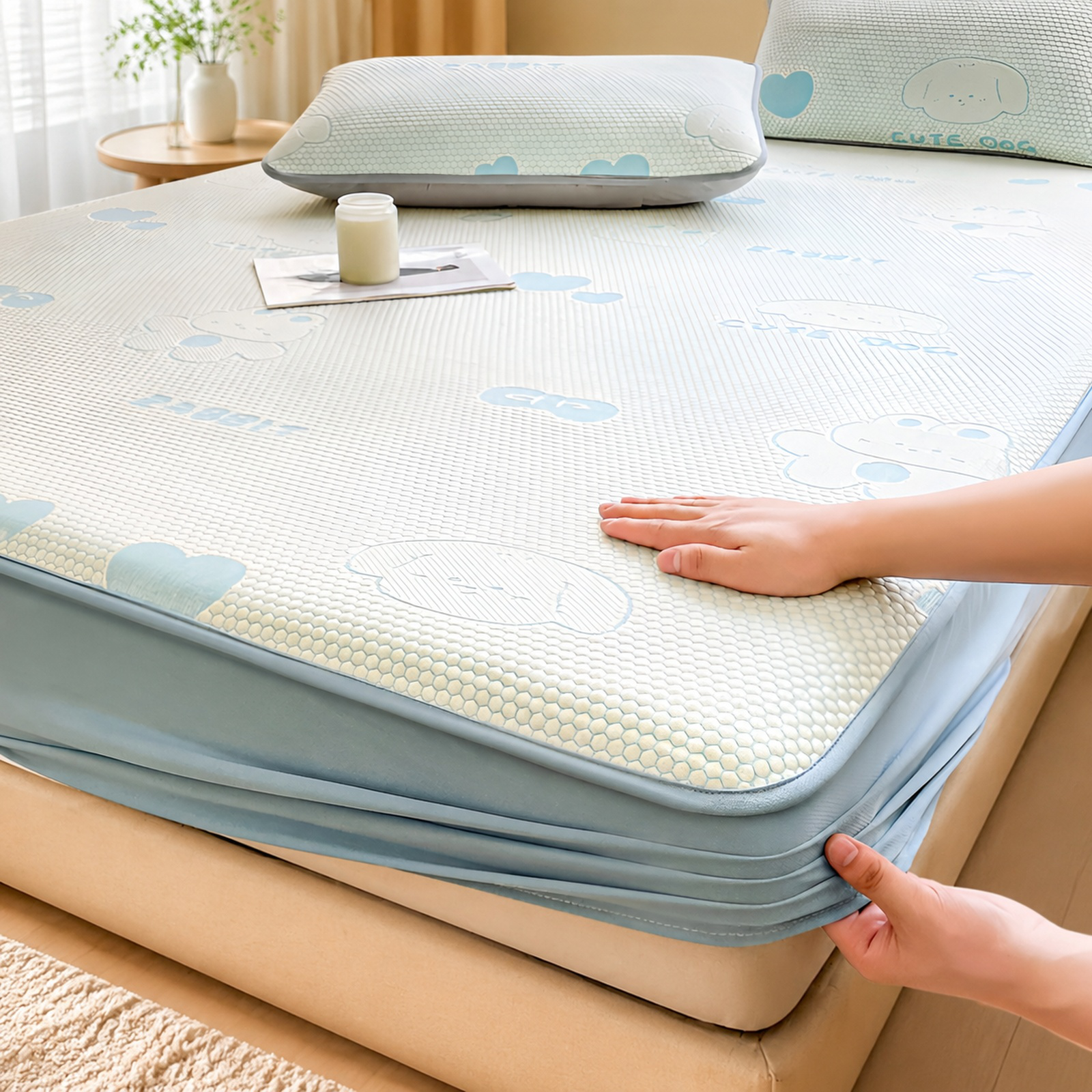 Baby & Mom Ice Silk Tofu Cooling Mat, Washable, Small Size