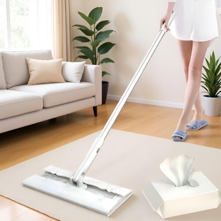  静電気でホコリをキャッチ！使い捨て乾湿両用モップ