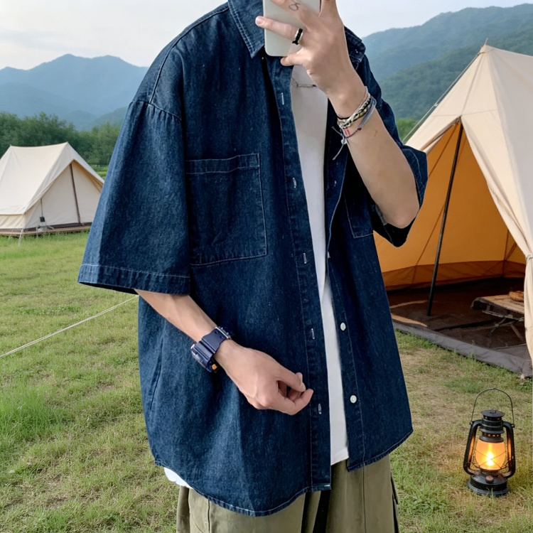 여름 데일리 데님 반팔 셔츠 착용 예시