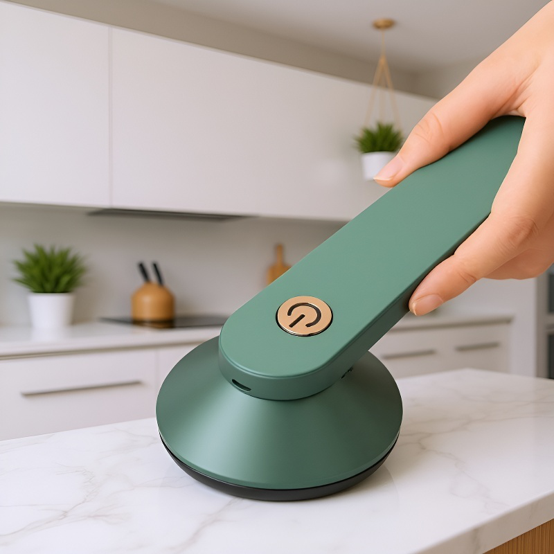 Portable USB Rechargeable Lint Remover for Clothes