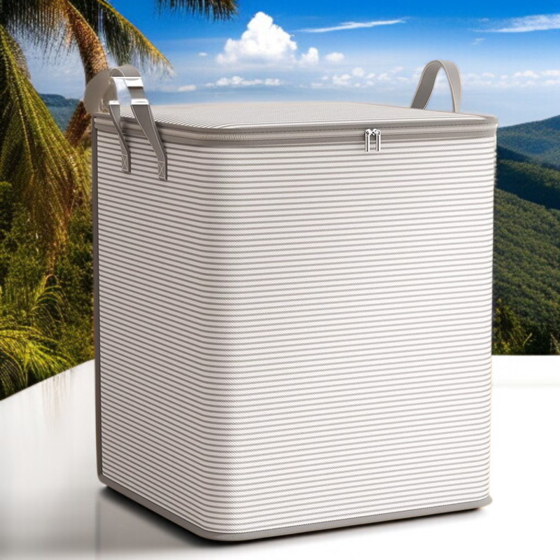 가정용 옷장 정리함으로 의류 정리 모습