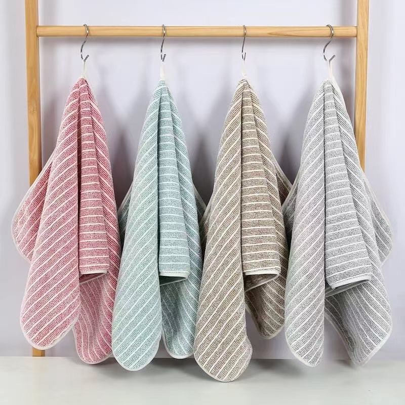Portable Stripe Coral Bath Towel