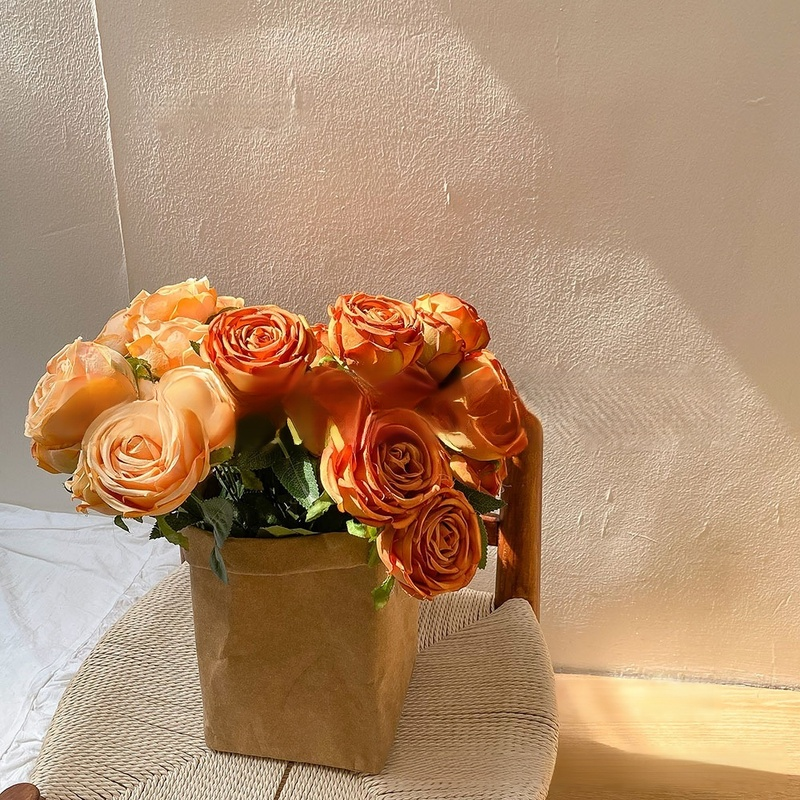 ヴィンテージスタイルのバラの花束