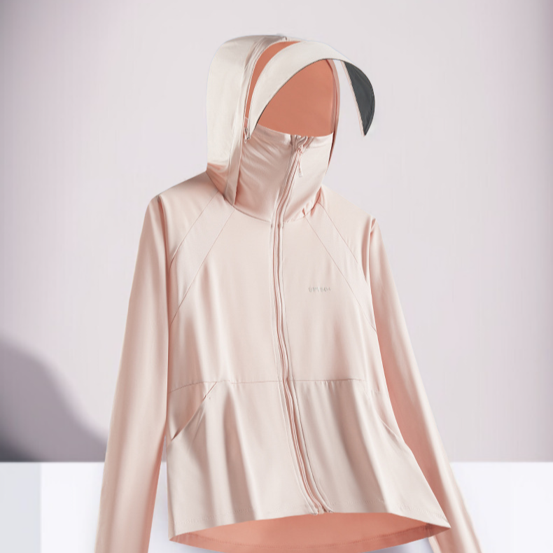 여성 자외선 차단 아이스 래쉬가드 착용 이미지