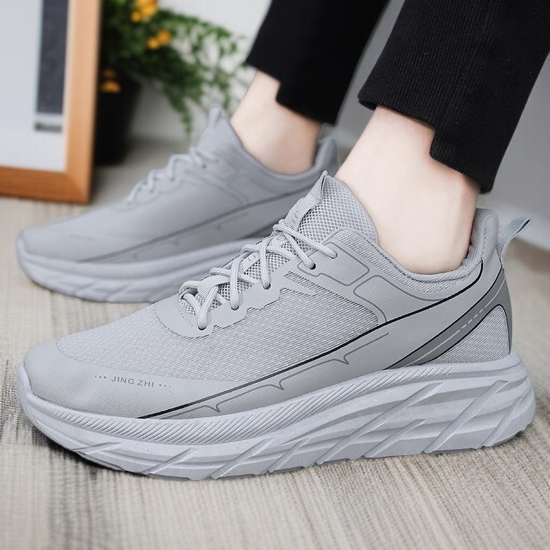 가벼운 에어 스니커즈 측면 이미지