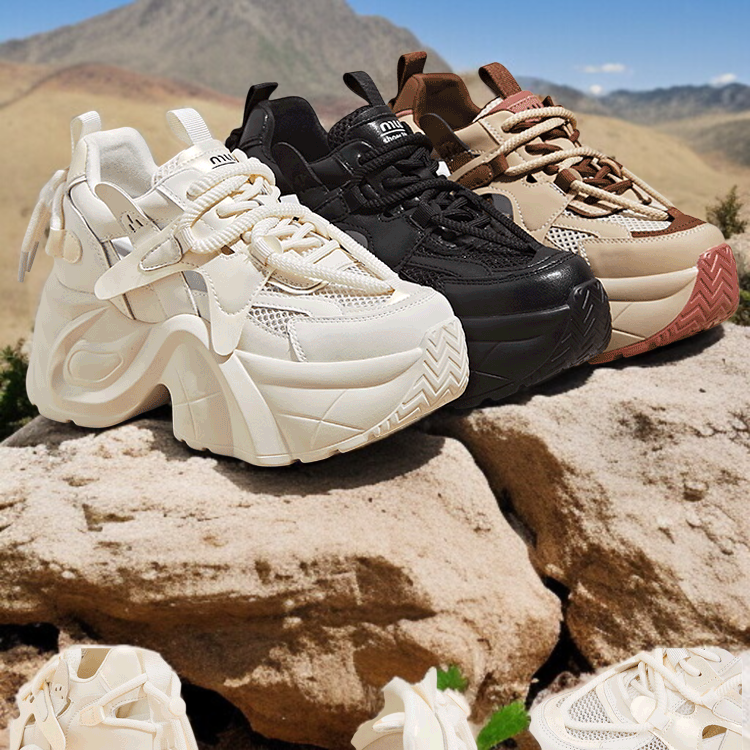 통풍 펀칭 디테일이 돋보이는 런닝화