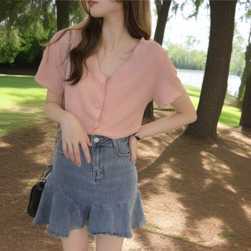 韓国スタイルVネック半袖トップス＆スリムショートパンツ女性用セット