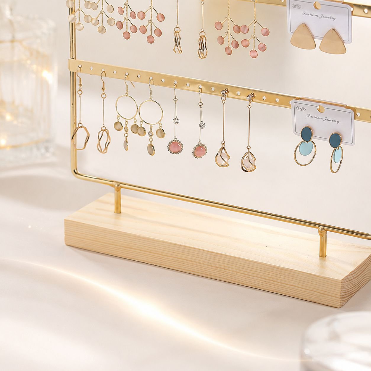 Home Earring Storage Rack, Solid Wood and Wrought Iron Jewelry Display Stand