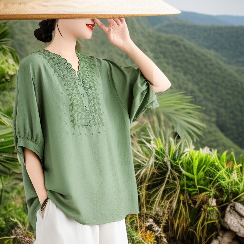 여성 빅사이즈 빈티지 상의 디테일 사진