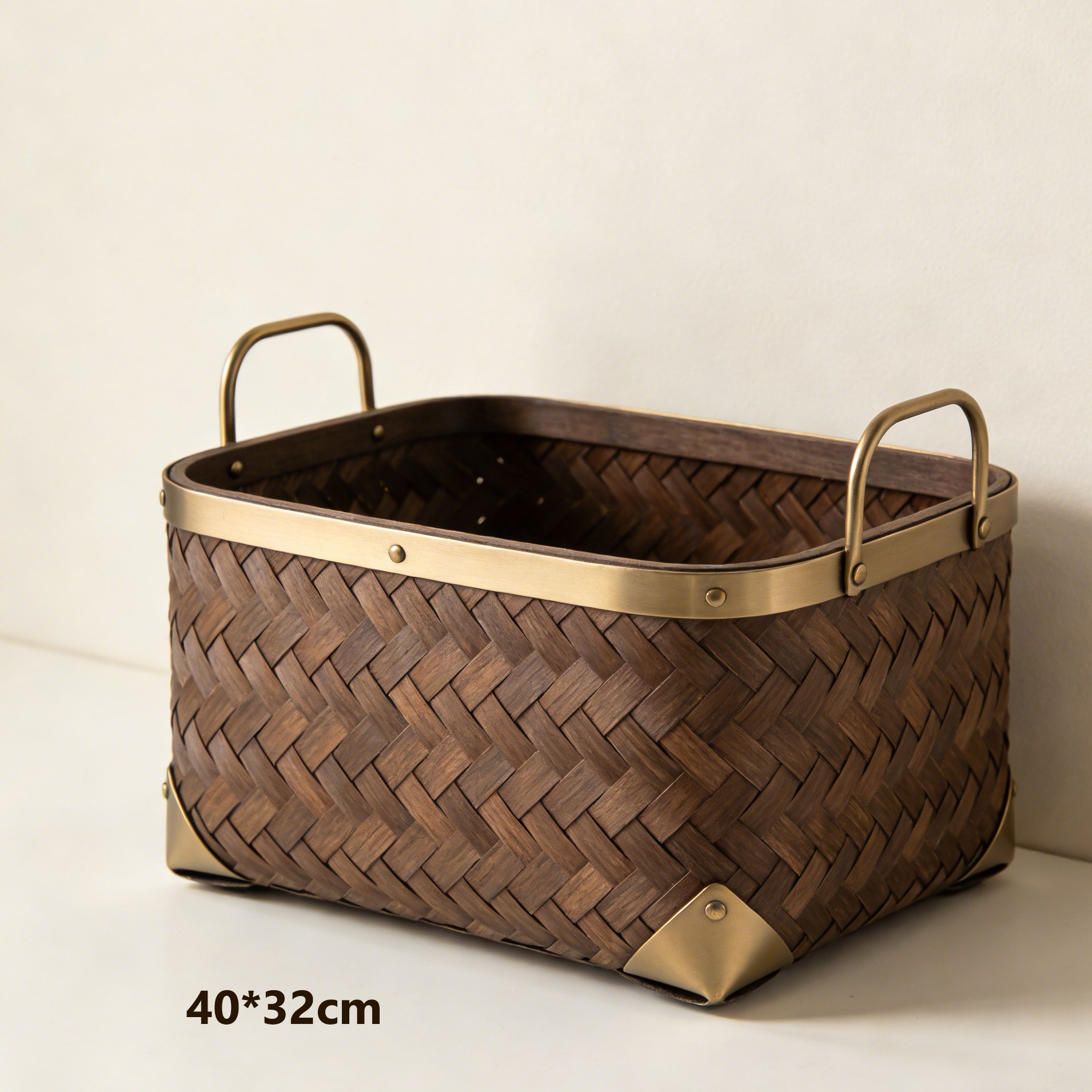 收納筐用於整理衣物的效果圖