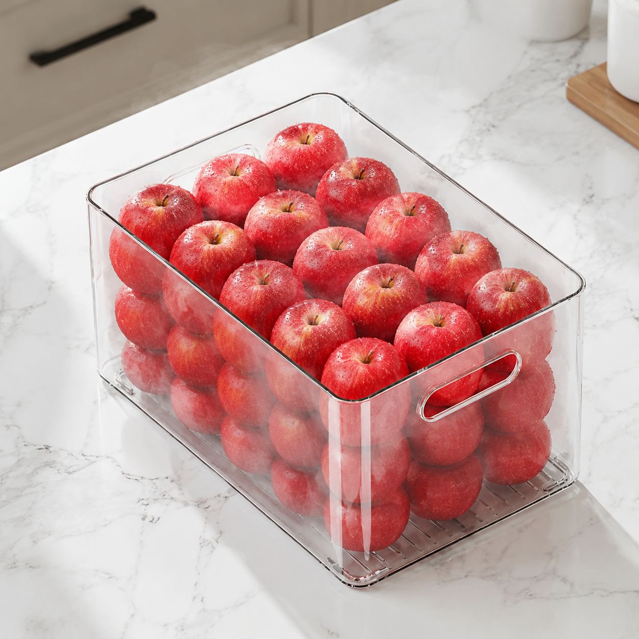 Refrigerator egg storage box with transparent design