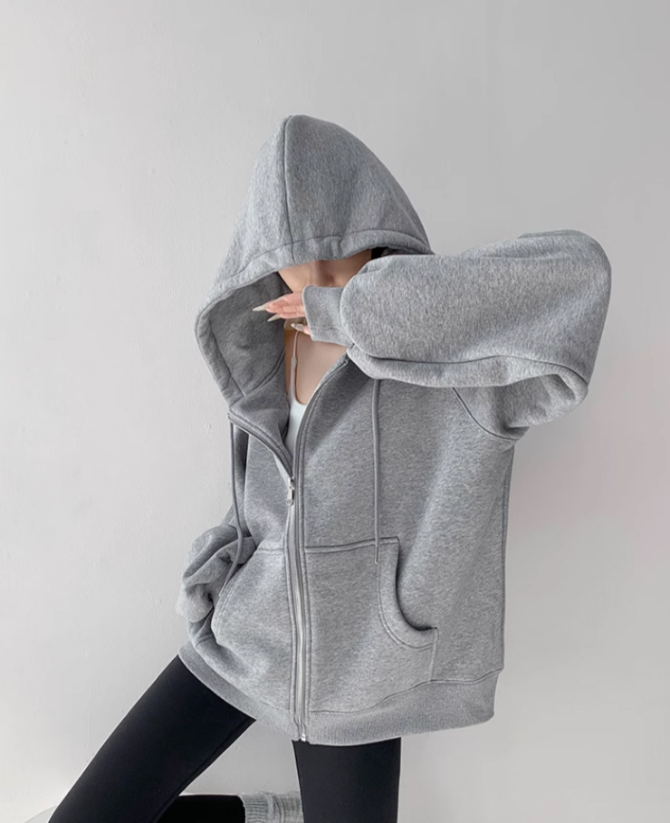 パーカーのディテール（フード部分）