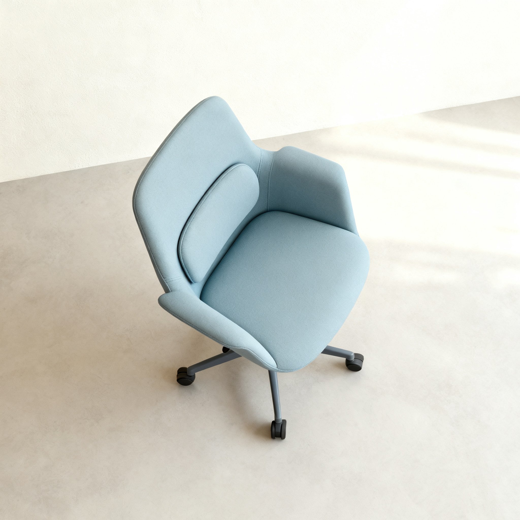 高品質レザー素材の座面アップ