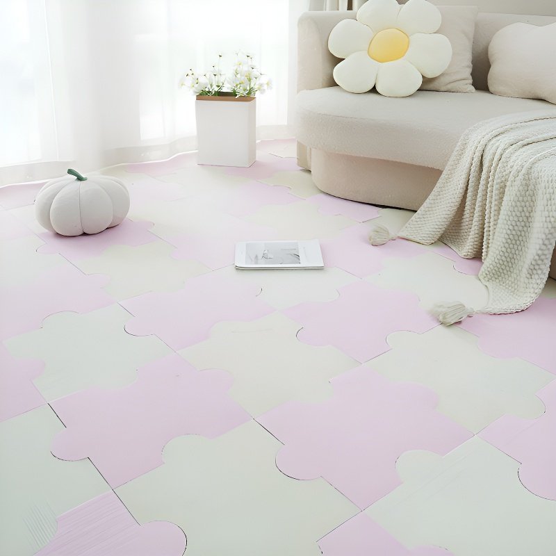 Home room fully covered with large area spliced block carpet