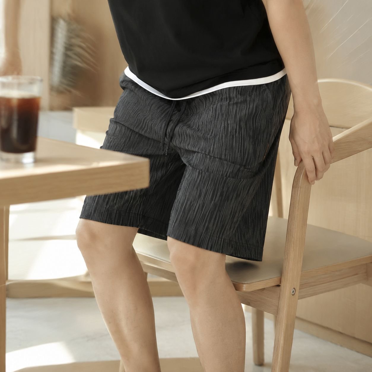 남자 유행 여름 스트라이프 와이드 5부 트레이닝 팬츠