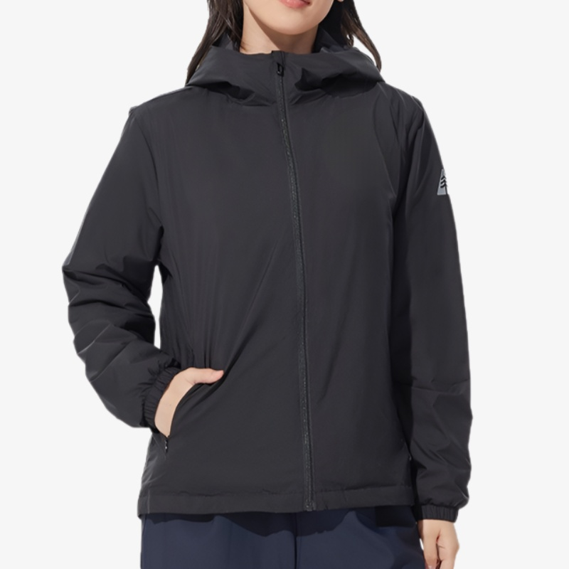 カップルで着られる冬用ダウンジャケット