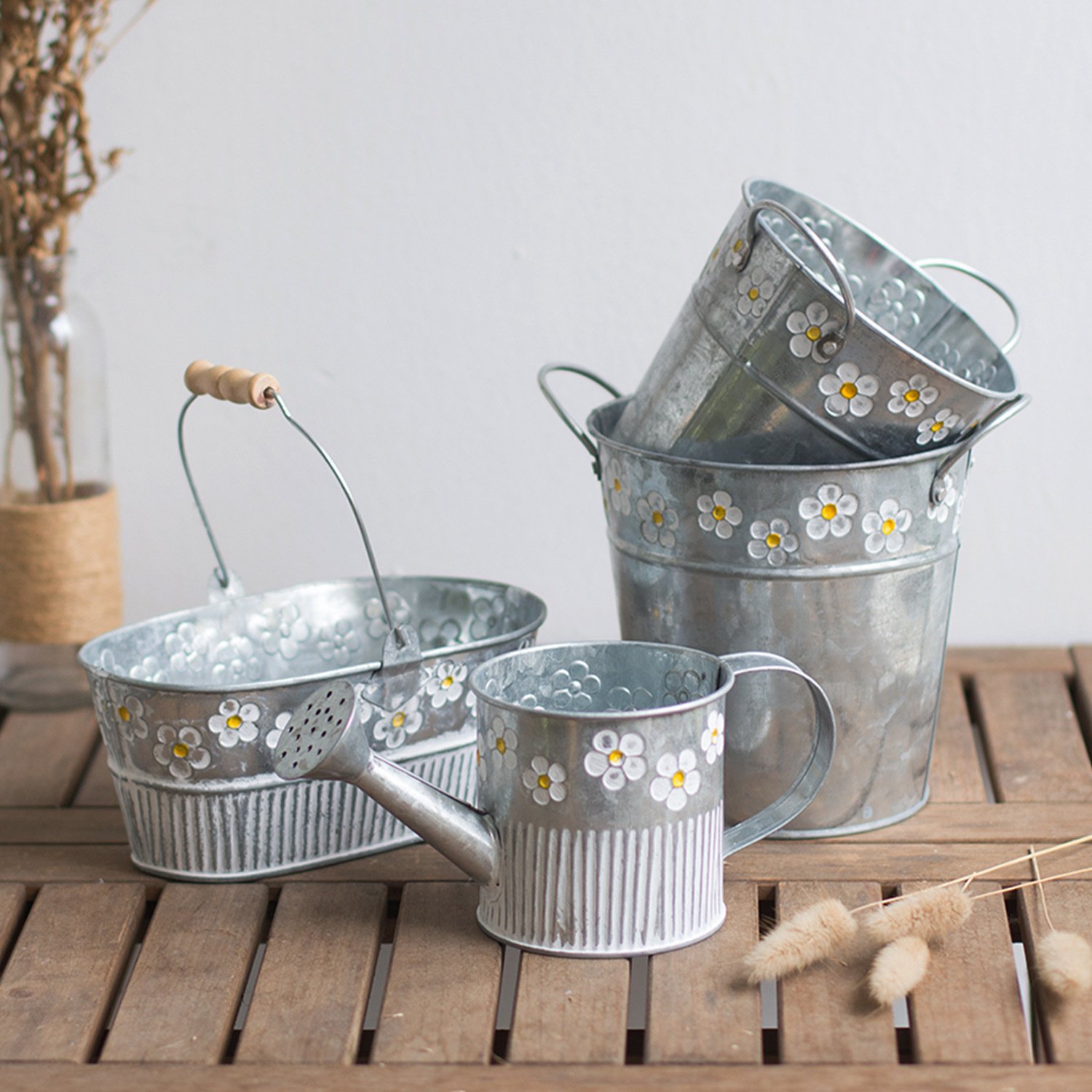 Vase moderne en métal pour décoration intérieure
