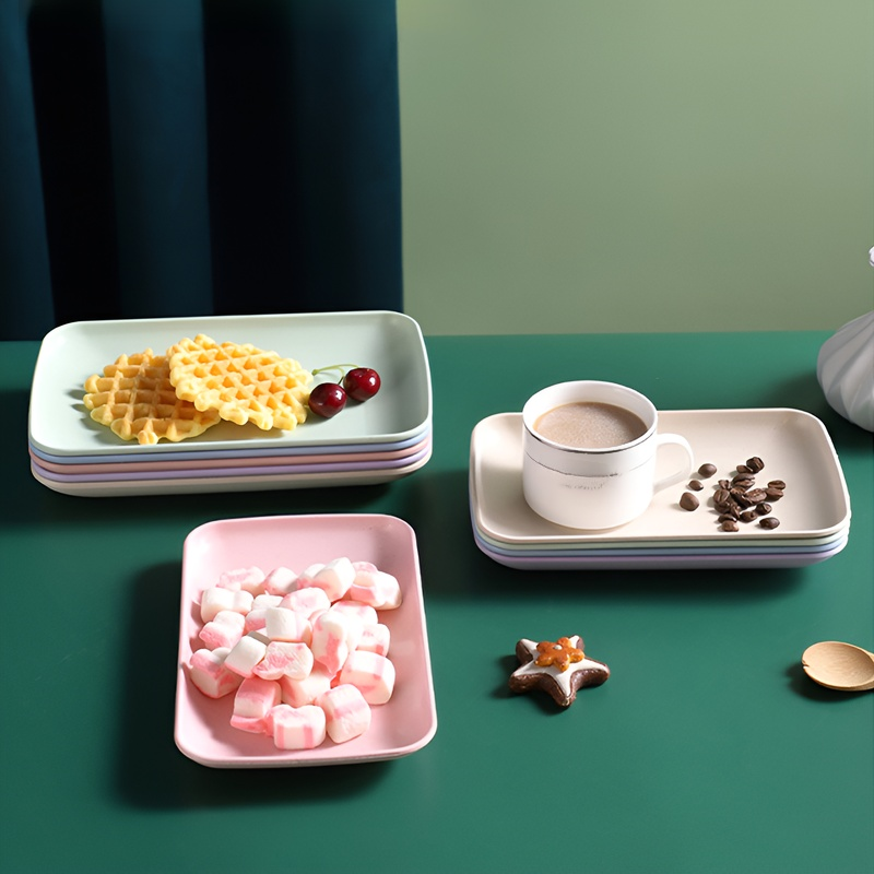  밀짚 샐러드 플레이트