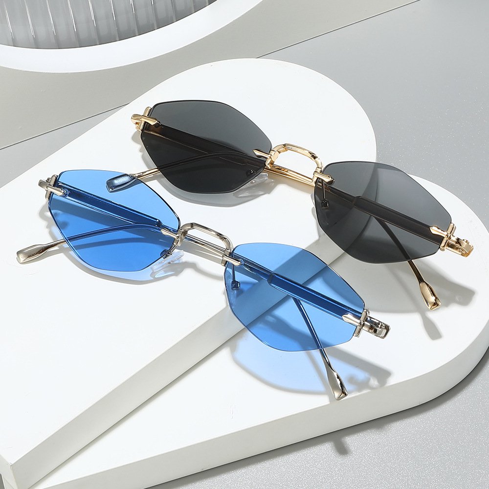 Frameless Fashion Rhombus Sunglasses