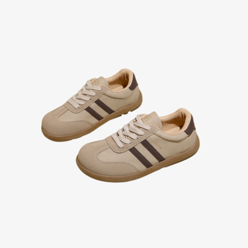 통굽 디자인의 캐주얼 슈즈 디테일