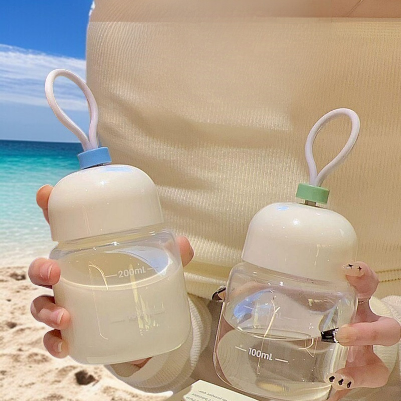 여성 휴대용 커피 잔 우유 눈금 글라스 전면 사진