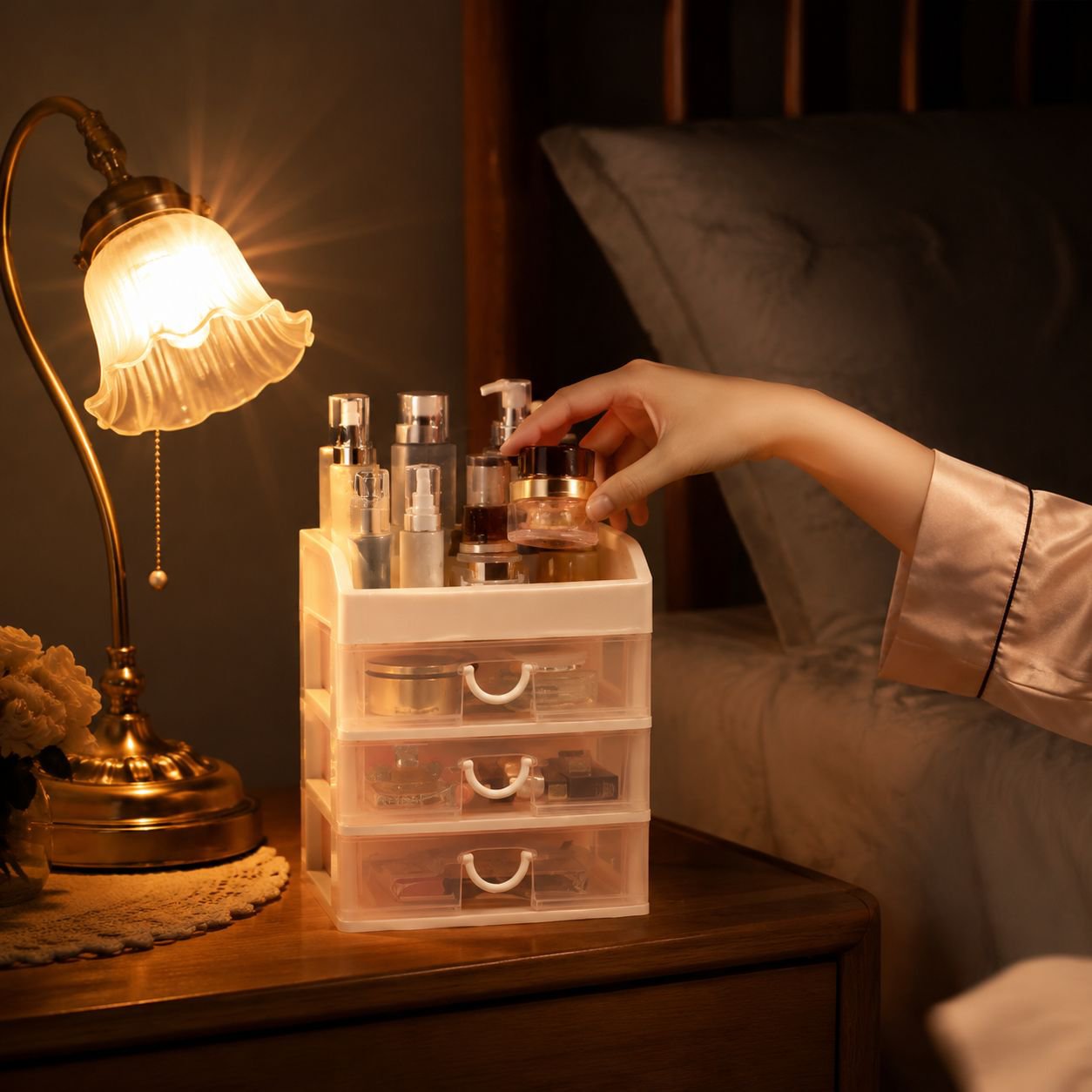 Modern desktop lipstick storage solution