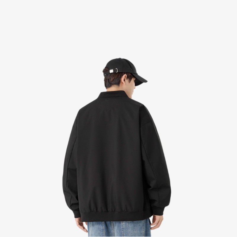 春ファッションに合うカジュアルジャンパー