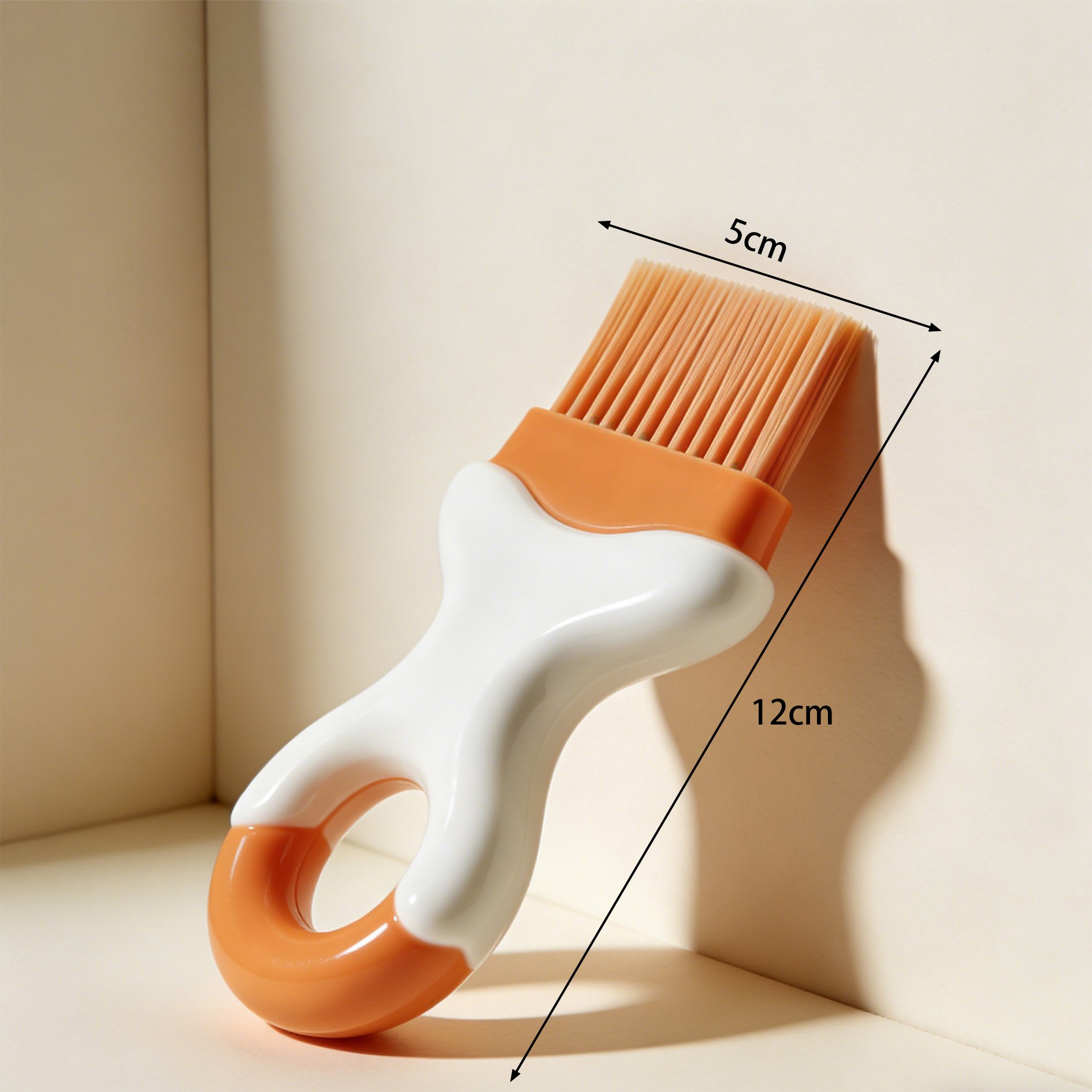 식용유 바르는 모습 브러시 사용 예시