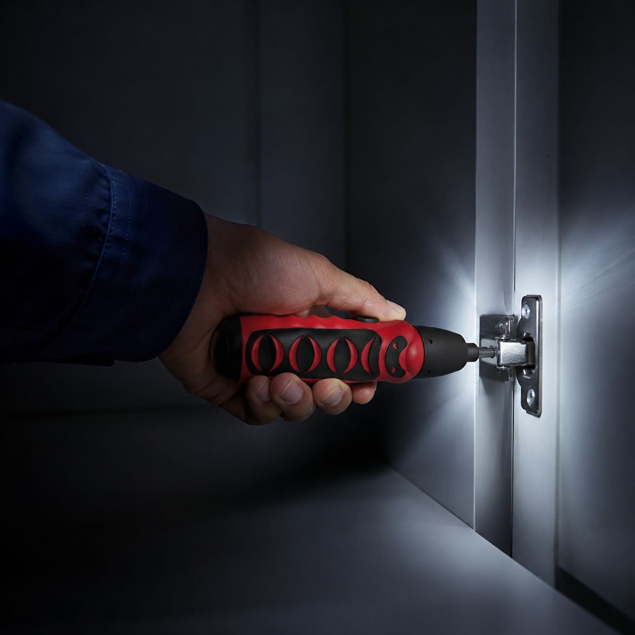 6Vミニ電動ドライバー 直軸タイプ 家具組立用工具