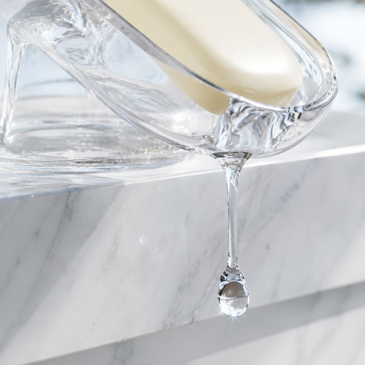 Large size soap holder in modern minimalist style