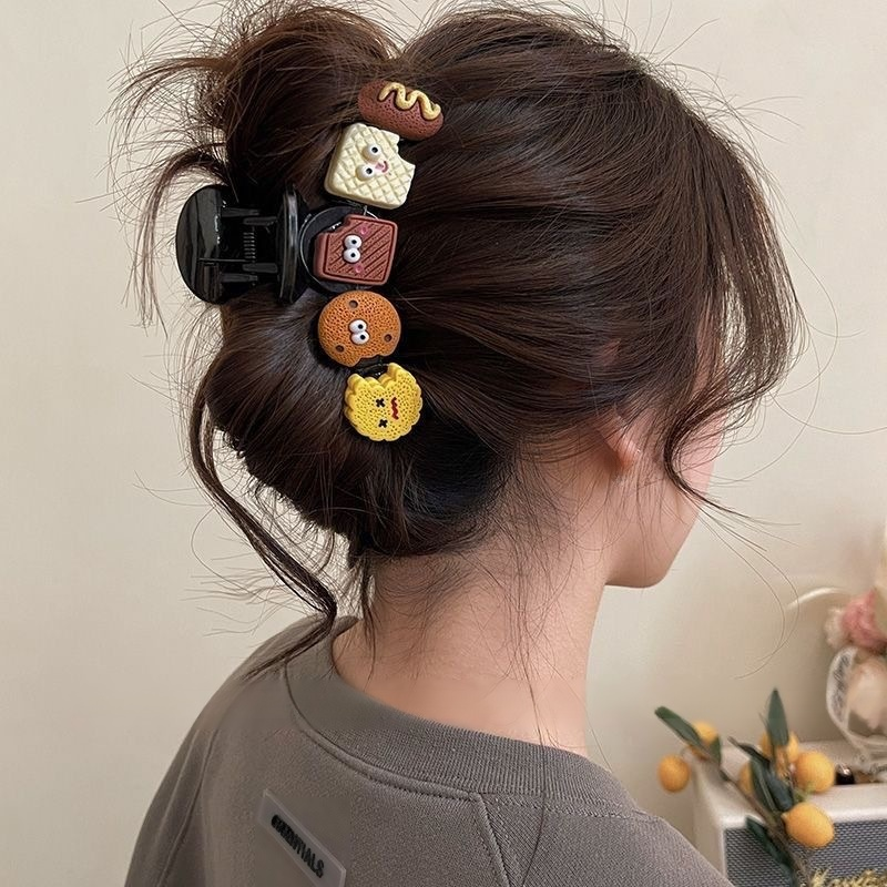 กิ๊บปากฉลามติดโบว์ลายจุดสีน้ำเงิน