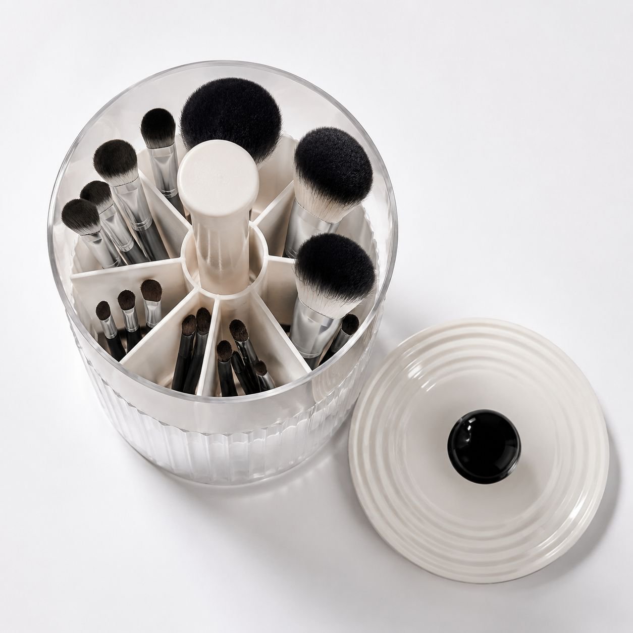 Boîte à maquillage avec ouverture automatique